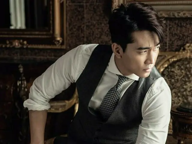 Actor Song Seung Heon, photos from ARENA.