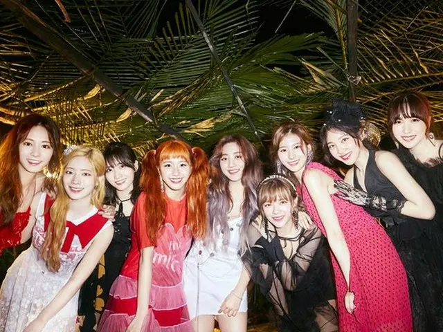 November 5 First release of the new song stage at TWICE of "comeback", "2018 MGA