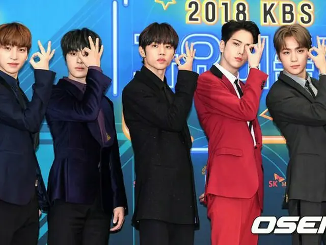 THE BOYZ, attended "2018 KBS Gayo Daechukje" Red Carpet Event. On the afternoon 