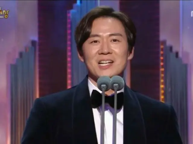 Actor Yun Jyung Hoon, announcing pregnancy with winning comments. .  ● Contest T