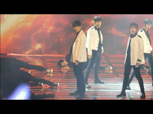 WANNA ONE, the last stage before dissolution. . Reproduced TVXQ's "Rising Sun" i