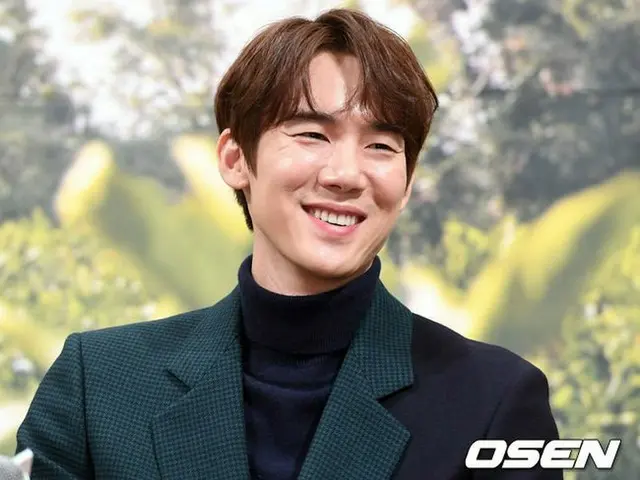Actor Yoo Yeon Seok, attended production presentation of tvN's new variety show”coffee friends”.
