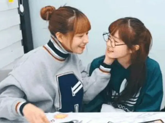 IZONE Hitomi & Lily, doubtful doubt picture Part 1. .