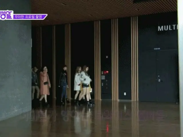 TWICE Dahyun, sure to find a camera pose ～ Part 1. .