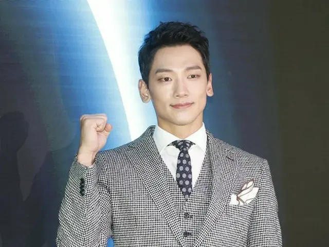 Rain (Bi), Xi Jinping Jintao of China performances in attend state-level events.