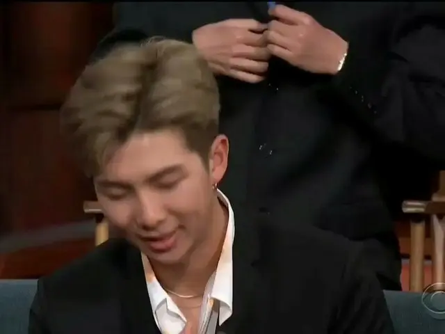 BTS, the reason for "Ukeu" in the US talk program. .  ● From the host,“You guys 