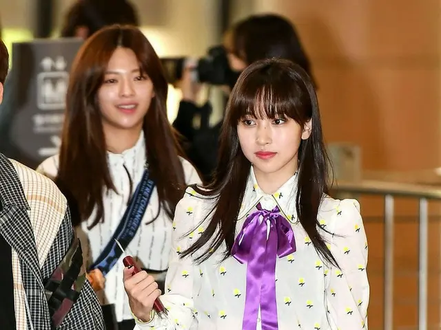 TWICE to Japan. Departing to "KCON 2019 JAPAN". . .  .