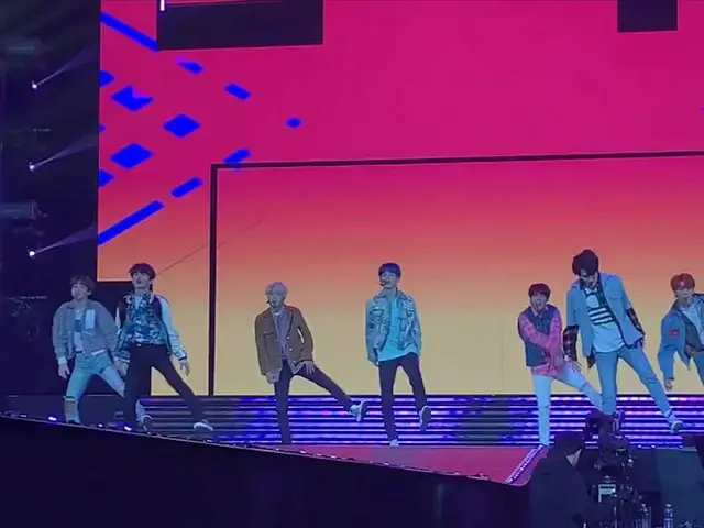 VERIVERY, "From Now". The previous "#KCON2019 JAPAN x  The stage of #MCOUNTDOWN.