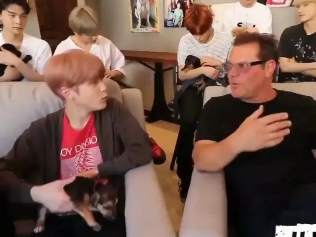 NCT JaeHyun, interview in the United States is Hot Topic . In the middle of the 