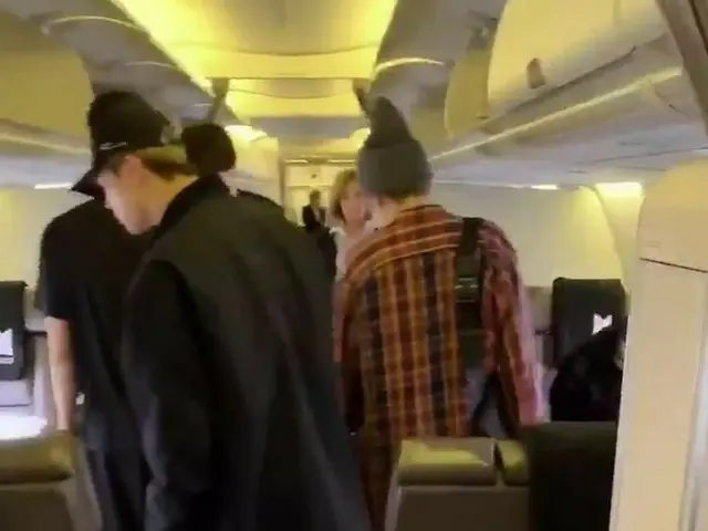 BTS, North America to South America. Hot topic in Korea for "Private Jet" boardi