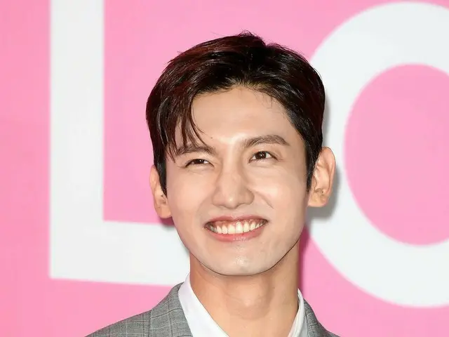 Changmin (TVXQ) attends the exhibition opening commemorative event of the DDP Ha
