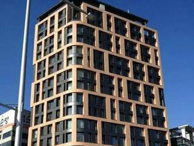 Home of JYJ YUCHUN, "Auction" order .  ● A 182 m2 office-tel in Seoul Gangnam-gu