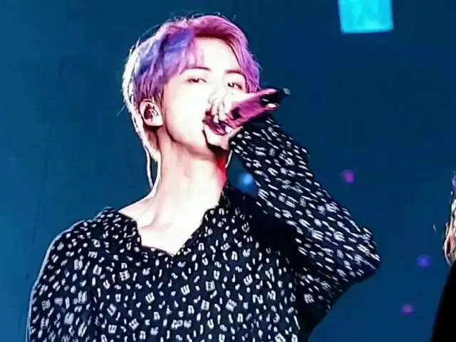 BTS, "Ekubo Oji" is Hot Topic. .  ● Fan Meeting in Korea Seoul  .  Moth