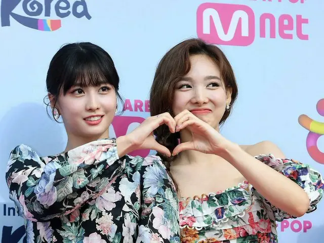 TWICE attends the "2019 M2 X GENIE MUSIC AWARDS" red carpet event. One afternoon