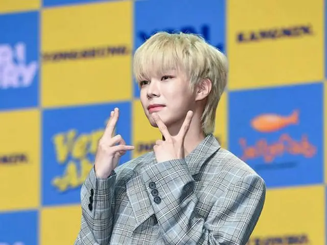 VERIVERY Donhon injured around nose and eyes on music program stage. Currently r