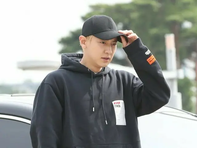 EXO CHANYEOL is leaving for Taiwan. Incheon International Airport on the afterno