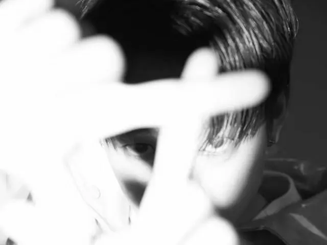 Former BAP Daehyun released 1st single album “Aight” C ONCE PT PHOTO 2. . . 