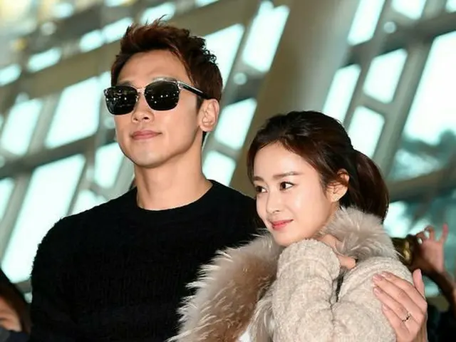 Singer Rain, become a dad. My wife and actress Kim Tae Hee is pregnant 15thweek's.