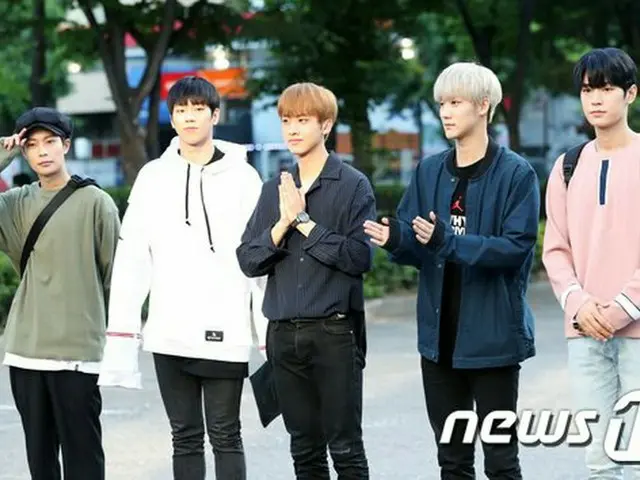 KBS entered for ”KNK” and ”Music Bank” appearances. @ Seoul · Yeouido KBS newbuilding released hall.