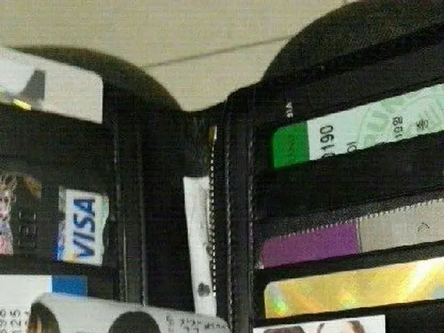 The reason why the late SULLI fans concentrate their malicious comments on their