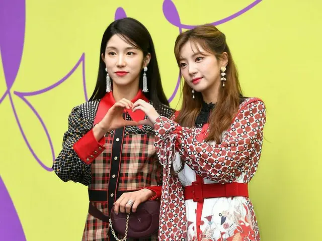 LABOUM Hein & Jien attended the photo wall event at DOUCAN show “2020 S / S Seou