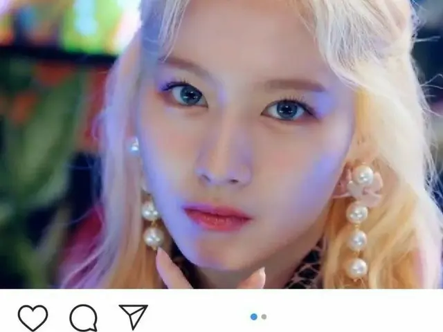 TWICE, MV creator changed. .  ● Considering the influence of music videos on vis