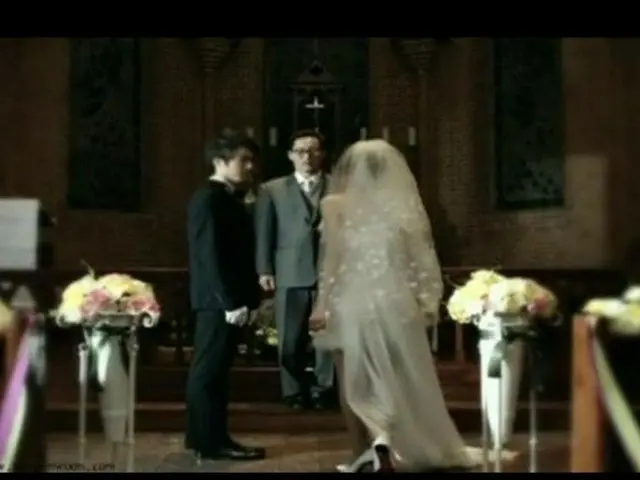 BTS JIN, “Wedding” photo is Hot Topic in Korea.  ● BTS V shouts “Groom JIN” whil