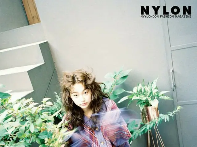 gugudan Mina, released pictures. NYLON. . 