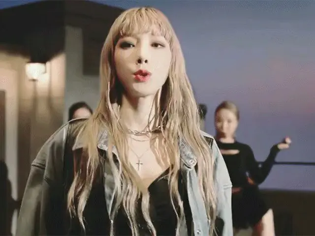 SNSD (Girls' Generation) Tae Yeon, Choreographer of Hot Topic in Korea. . . 