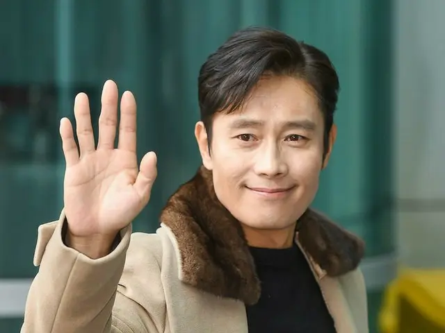 Actor Lee Byung Hun appears in SBS Power FM “Che Hwa Jung Power Time”. . .