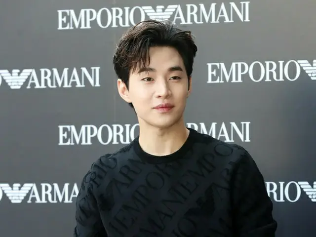 Henry and EMPORIO ARMANI attended events. 16th afternoon, Seoul ・ Shinsekaidepartment store Gangnam