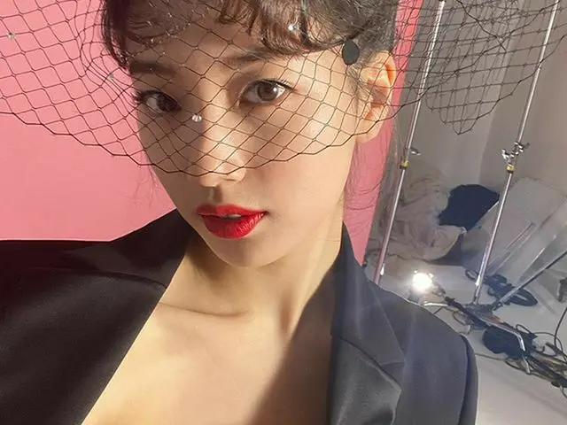 [G Official] Miss A_ former member Suzy, 🥰  .   