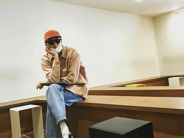 [G Official] Actor Jung Il Woo, 😷  .   