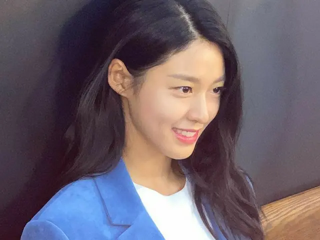 [G Official] AOA_ SEOLHYUN (Seolhyun), Hyun-out.   