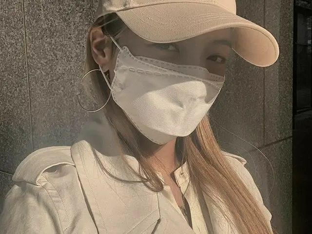 [G Official] f(x) _ former member Luna, Hello! 💡  .   