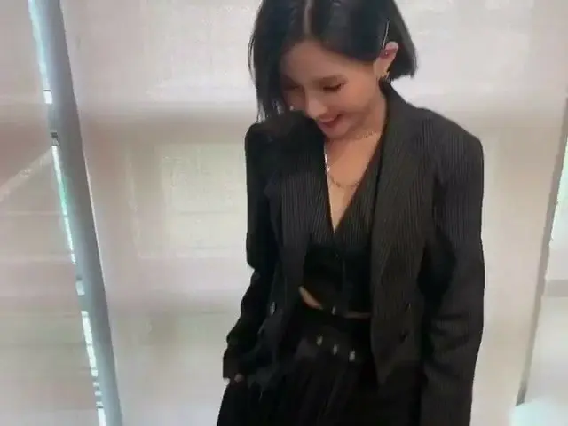 [T Official] (G), I-DLE, [#I_NG] True Saw Reader🖤  #(G), I-DLE #GIDLE  #I_trust