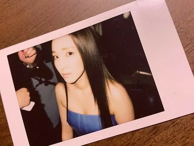 [G Official] 2NE1_ former member DARA, New post  .   