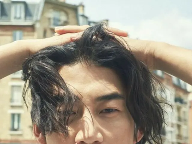 Actor Yoon Kye Sang, released pictures. Fashion magazine ARENA. Time in Paris.