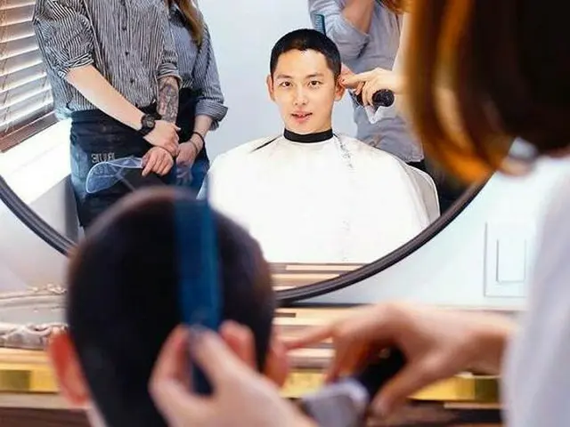 Siwan (ZE: A), photographs of haired sites released. From the office Instagram.