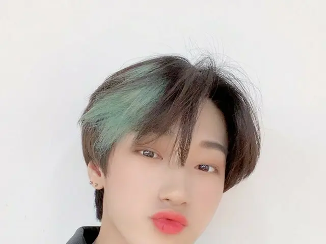 [T Official] ATEEZ, [📷] ATEEZ first game 🙆♂️ V LIVE Behind Photo  ⠀  365 days 