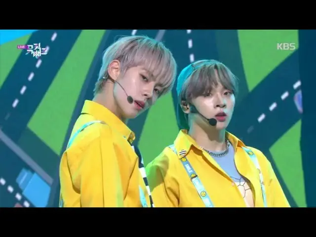 [Official kbk] Floating (Spring)-MCND [MUSIC BANK / MUSIC BANK] 20200501  .   