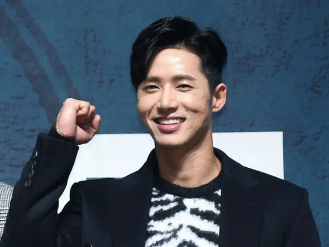 Oh Jonghyuk (Click-B) postponed the wedding due to Covid-19 situation, which was