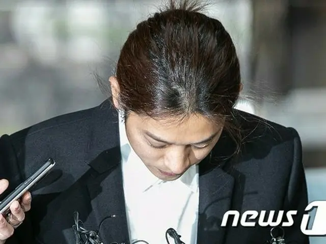 "Group violence" singer Jung JOOnYoung, New Post in jail. ..  ● Ask questions su