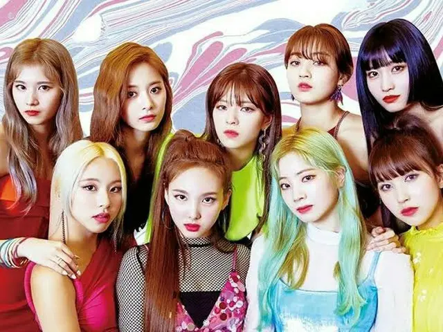 Hot Topic is the result of a questionnaire targeting 50 executives of 50 K-POP m