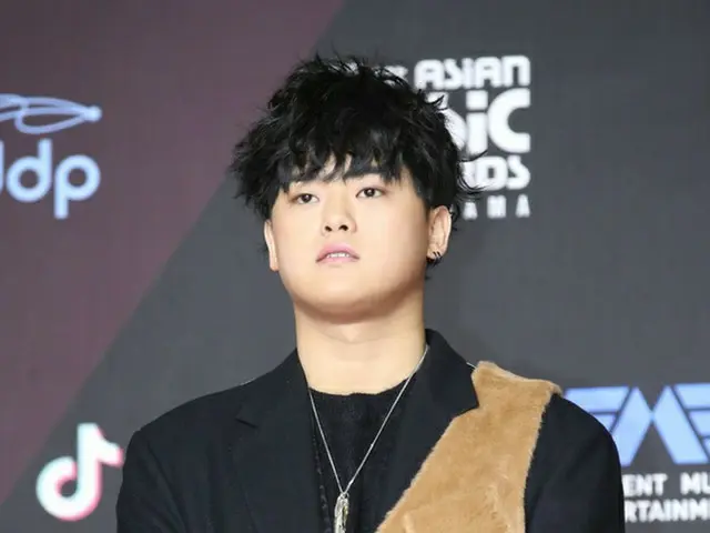 rapper's VINXEN, 7/9 on each music STREAM site released 1st full album "similar 