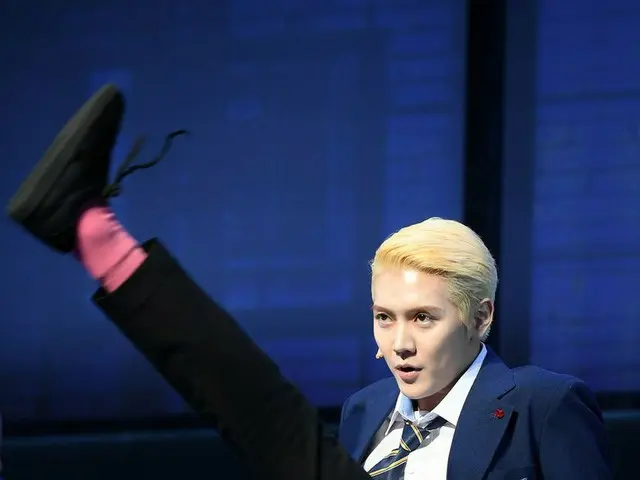 "NU'EST" Ren appearing in the press call for the musical "Jamie".