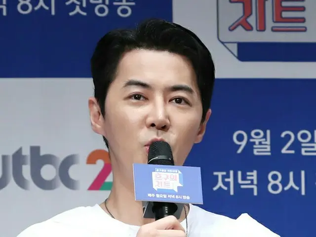 "SHINHWA" Jung Jin reveals that he was taking IV drops in a car during his heyda
