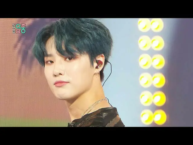 [Official mbk] [Show! MUSICCORE _ ] Woods (CHO SEUNGYOUN (UNIQ)_ )-Blue (WOODZ -