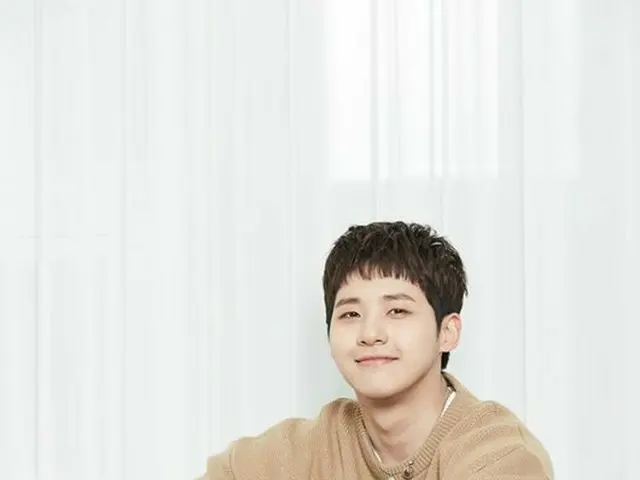 B1A4 Shin Woo, the Army expired on August 28th. After the last year's vacation, 