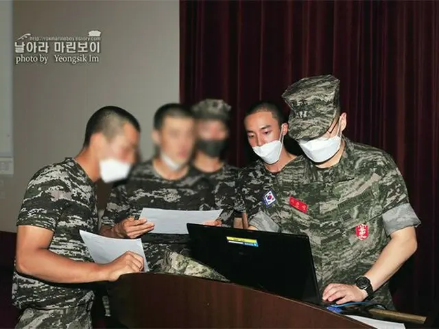 Singer Roy Kim joined The Marine Corps. The Marine Corps Official Blog updates p